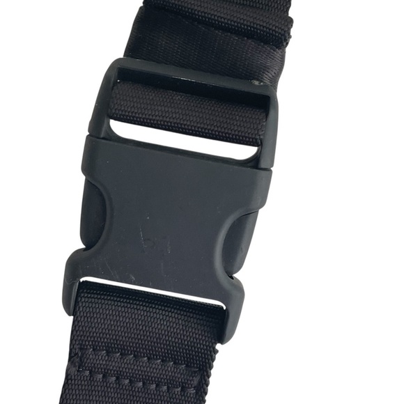 Lululemon On the Beat Belt Bag Sherpa 5L Black NWOT - Picture 8 of 15